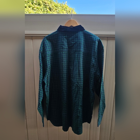 Vintage Faded Glory Women’s Shirt With Christmas Embroidery Size 22W/24W - Picture 4 of 9